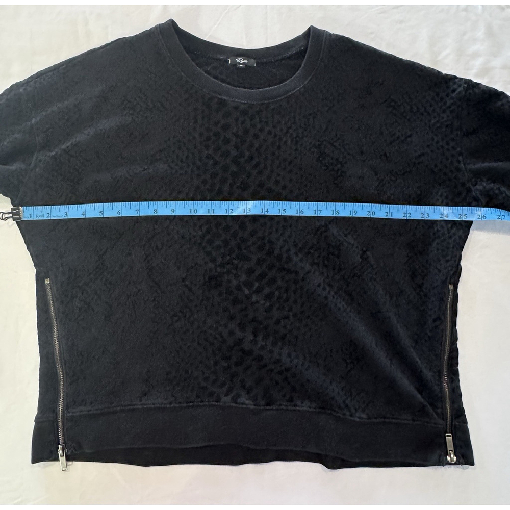 Rails Women’s Xl Black Textured Animal Print Swea… - image 5